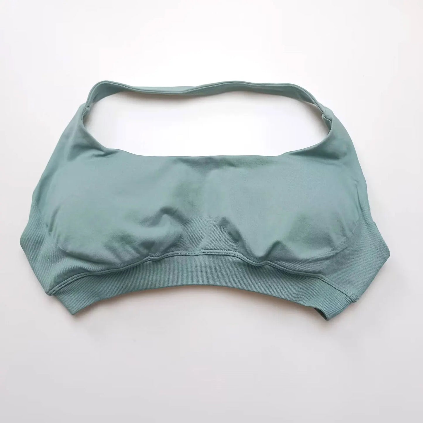 Seamless Halter Workout Sports Bra with High Support
