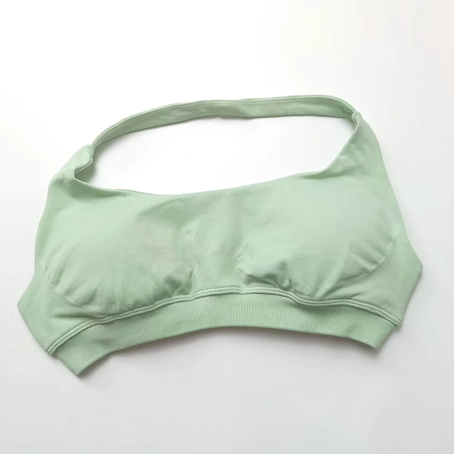 Seamless Halter Workout Sports Bra with High Support